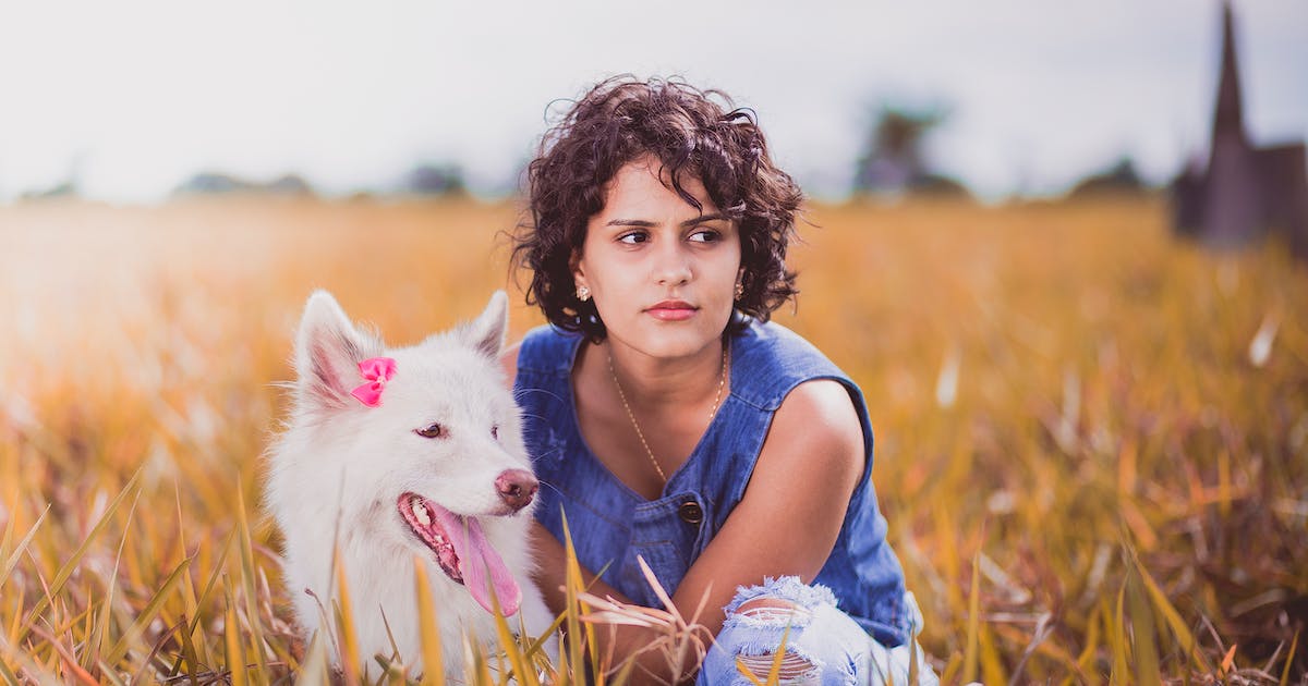 girl with dog to boost mood